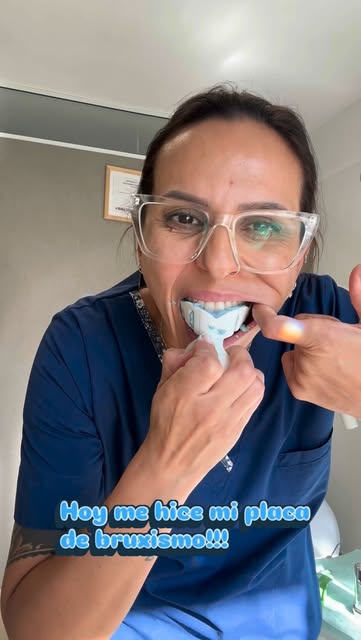 Dra. Nadia Brizuela en consulta odontológica